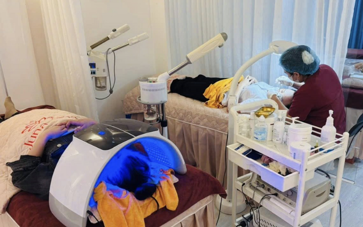 Juna Spa – chuyên gia trị mụn chuẩn y khoa