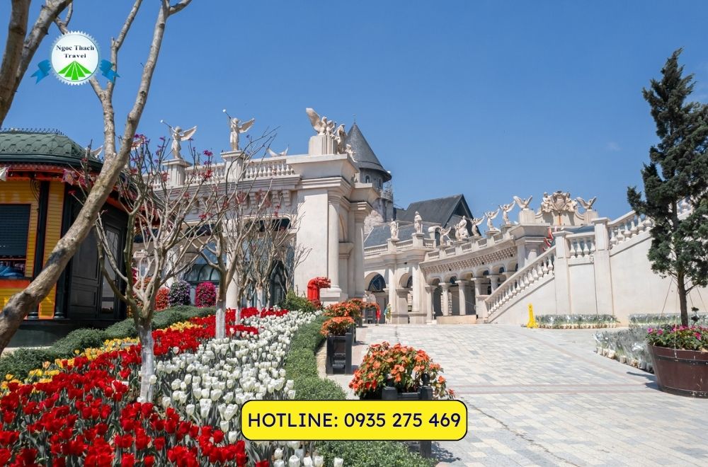 Check-in giữa rừng hoa Tulip – Săn khoảnh khắc châu Âu trên đỉnh Bà Nà