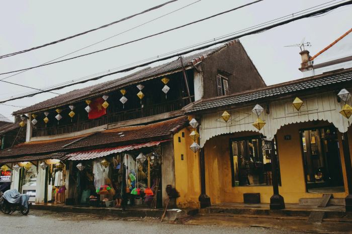 Phố cổ Bao Vinh Huế