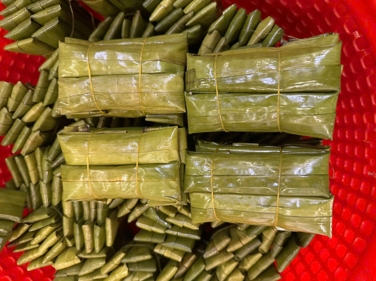 Nguồn Sỉ Chả Tép Huế Cho Quán Ăn: Ngon, Rẻ, Giao Nhanh 2H