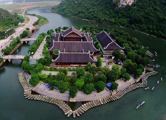 Top 3 Pagodas in Ninh Binh: A Guide to Sacred Sites